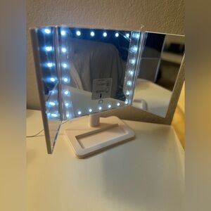 NEW PROFESSIONAL LARGE VANITY MIRROR WITH LIGHTS